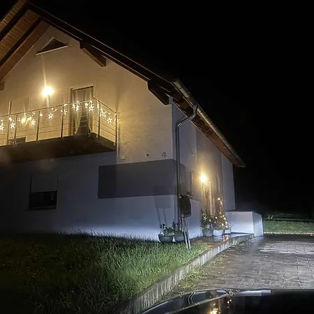 度假居 Haus Mit Terrasse Am Sonnenuntergang